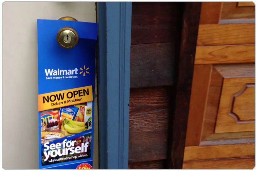 Distributie door hanger